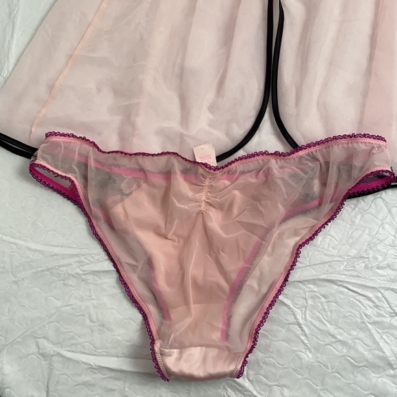 Victoria’s Secret light pink and black babydoll 36C snd satin panty L - Picture 11 of 16
